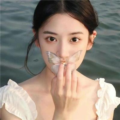 我靠怨气收集系统成为巨星